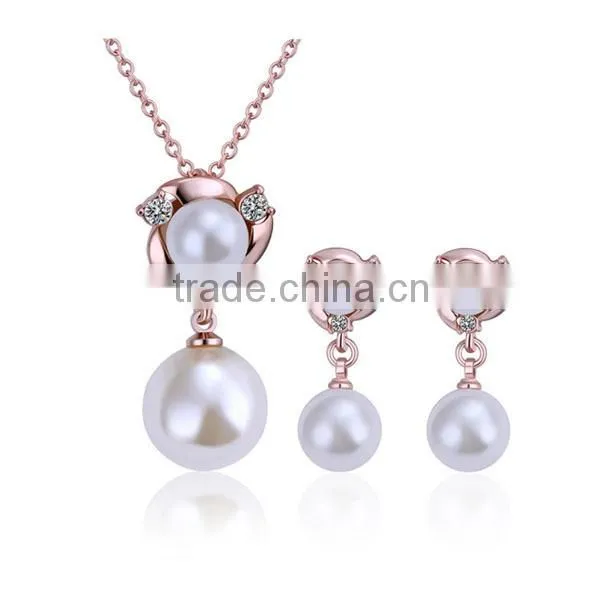High Quality AAA Freshwater Pearls Necklaces and Earings Set