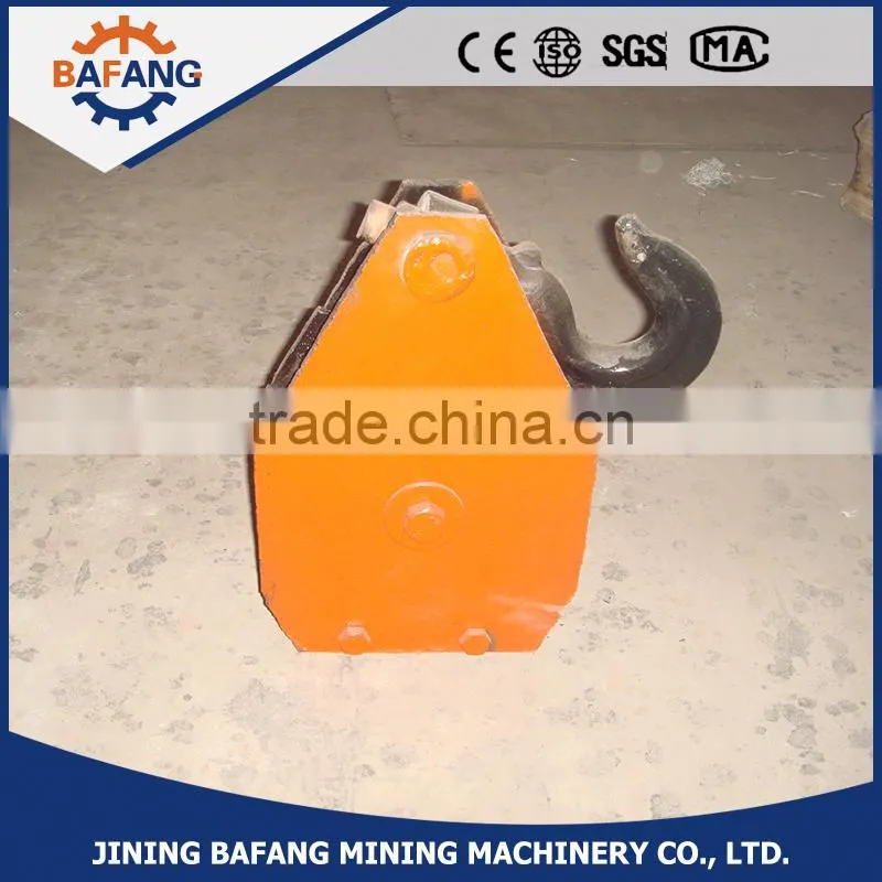 Double-drum scraper winch