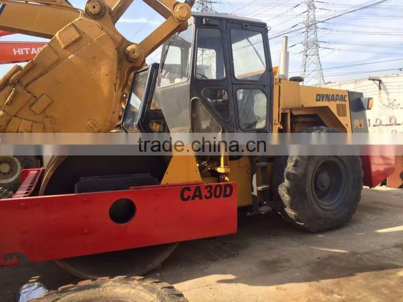used road roller Dynapac CA30D compactor with water coolant engine, vibratory single drum compactor