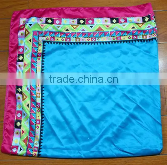 Fashionable satin gold printed square scarf silk scarf scarf supplier