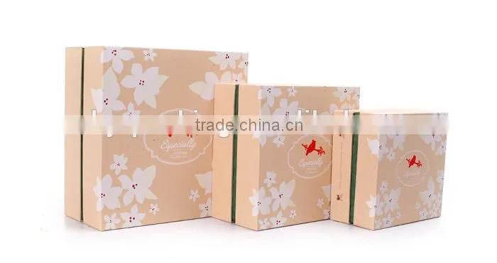 Creative luxury branded gift paper box for tablet