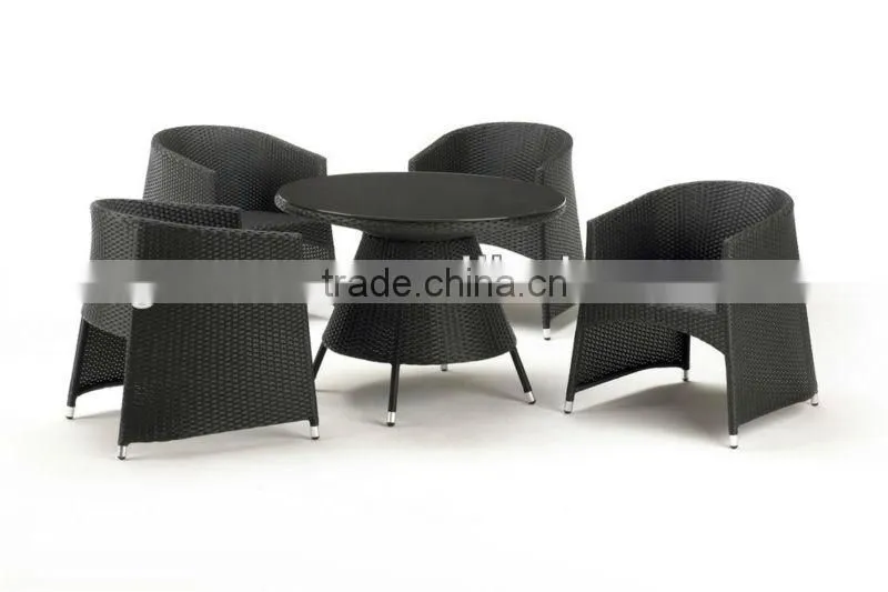 Granco KAL635 outdoor dining table set