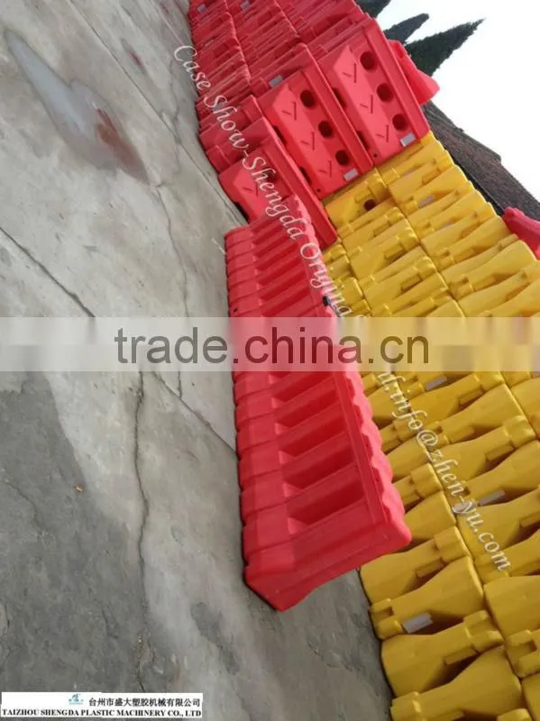 longitudinal re-directive barrier Blow Molding Machine