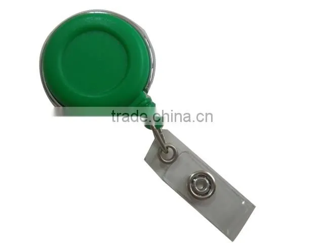 Round shape id retractable reel badge holder