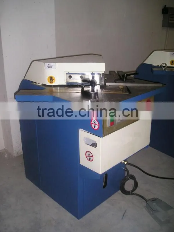 EMF6x200ZA double position sheet metal notching machine