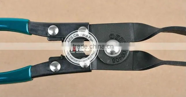 Wire Striper Plier for retrofiting the auto car