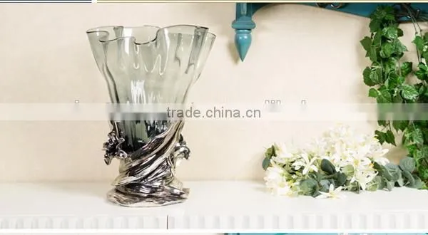 wholesale colored and clear glass flower vases