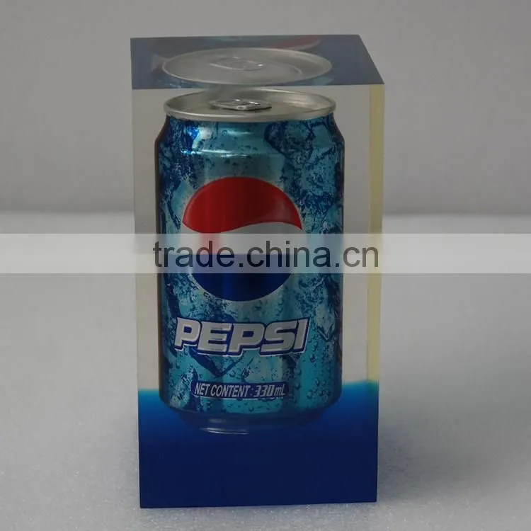OEM Design Lucite acrylic pyramid display stand