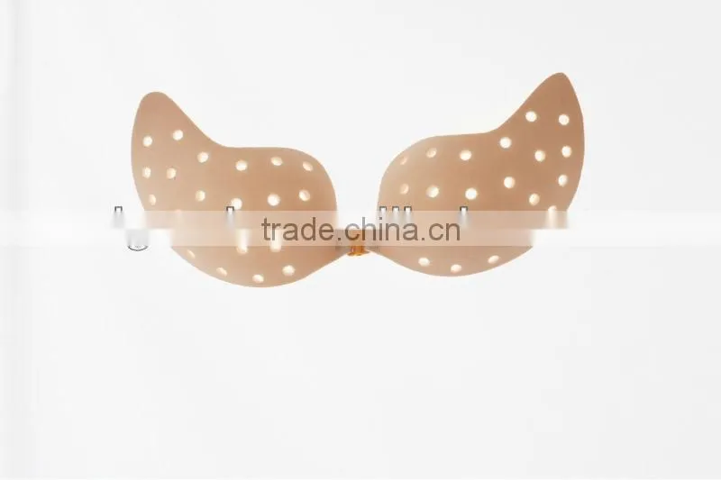 women deep cleavage v bra strapless invisible nude bra