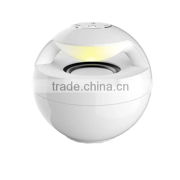 LED lamp wireless mini with hands mini bluetooth speaker