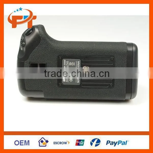 Meike Battery Grip for Canon 650D T4i 600D T3i X5 550D T2i X4 BG-E8