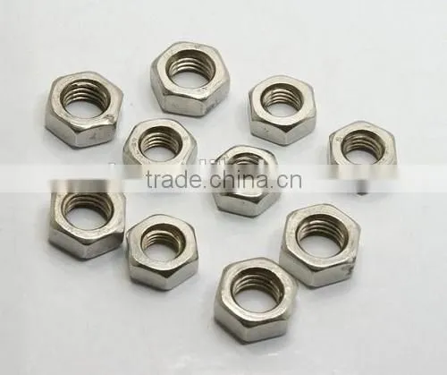 05 DIN934 Low Carbon Steel Nuts 4.8,