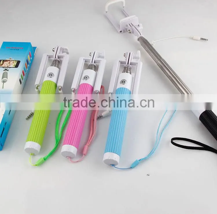 Mini selfie stick with 20cm length only after folding, no need bluetooth selfie stick, hot selling wired selfie stick
