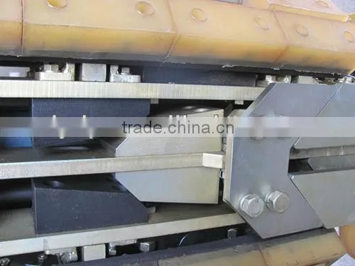 Oil pipe bending mandrel