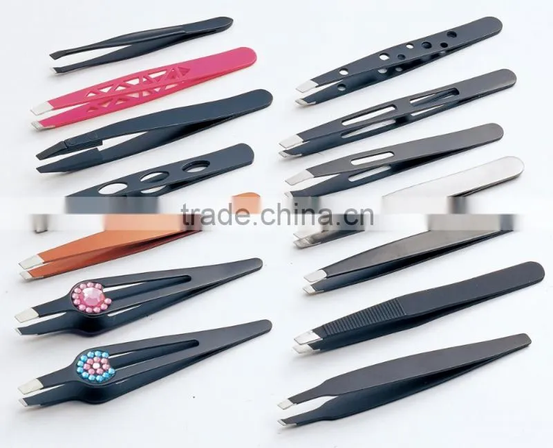 Straight tip eyebrow tweezer with silicon non-slip finger grips