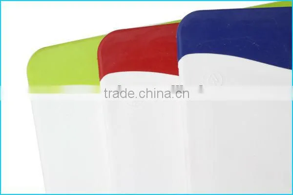 Non-slip Antibacterial Kitchen Plastic Cutting Chopping Board