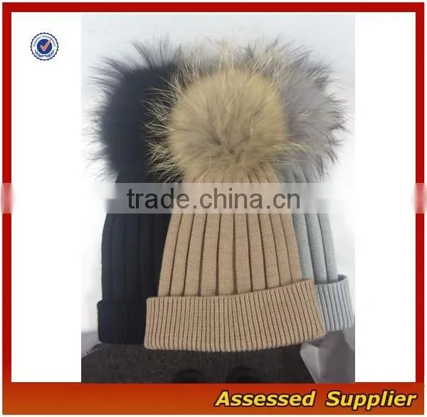 Custom fashion real raccoon fur pom pom hat beanie cap winter knitted hat for women and baby free samples