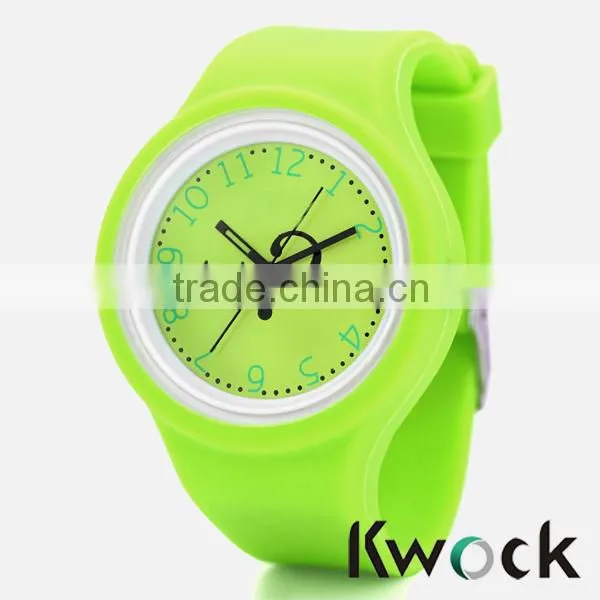 2014 Hot Sell Japan Quartz Movement Silicone Watch Stianless Steel Case Back