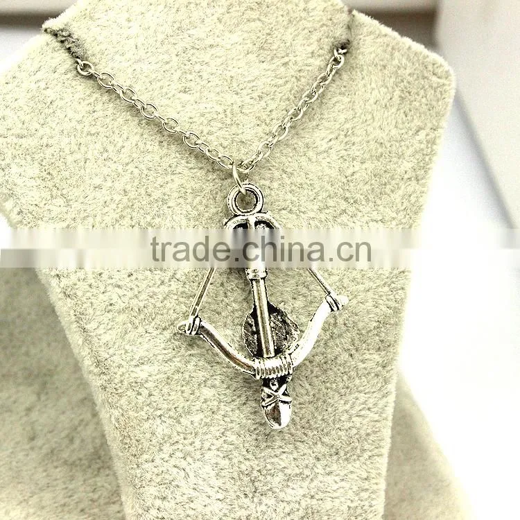 Fashion jewelry 2015 zinc alloy antique silver bow and arrow necklace