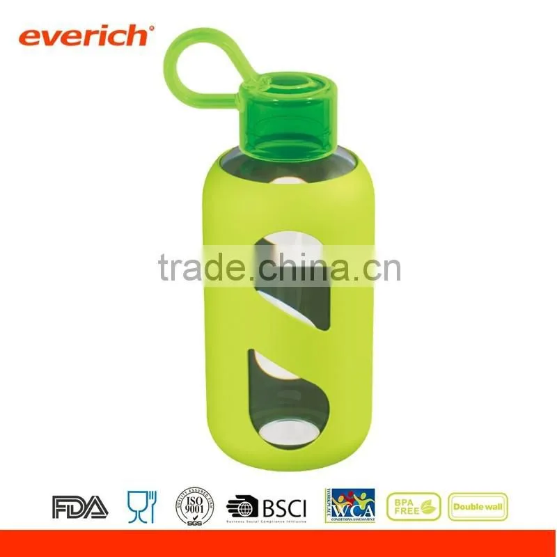 Everich 500ml tritan bottle with handle lid and silicone sleeve