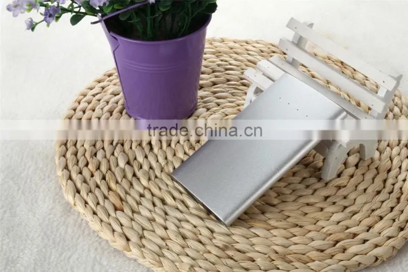 Newest model power bank 4000mah type C charger polymer battery