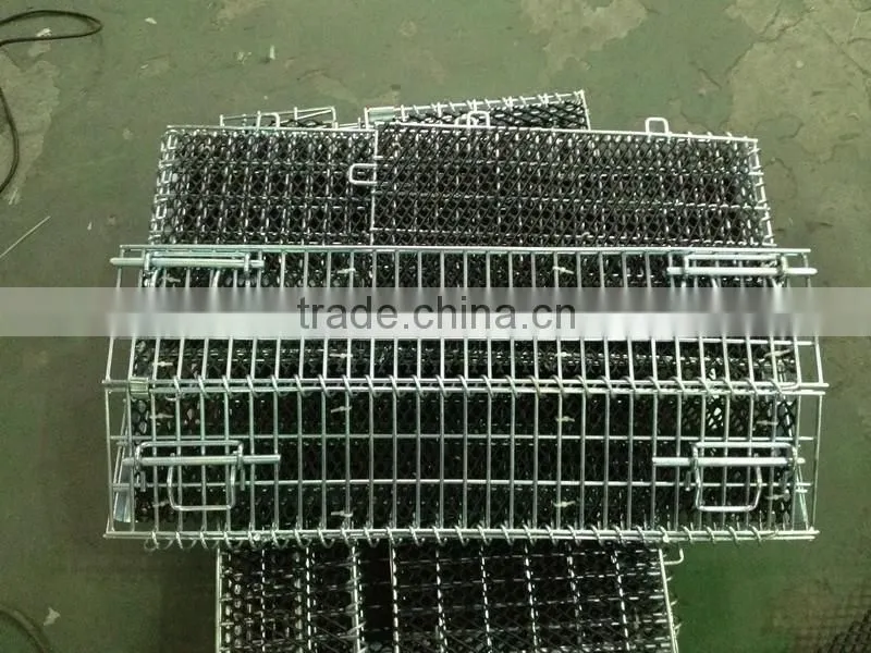 Customed Collapsible and Stackable Wire Mesh Container with Resin Mesh Grid