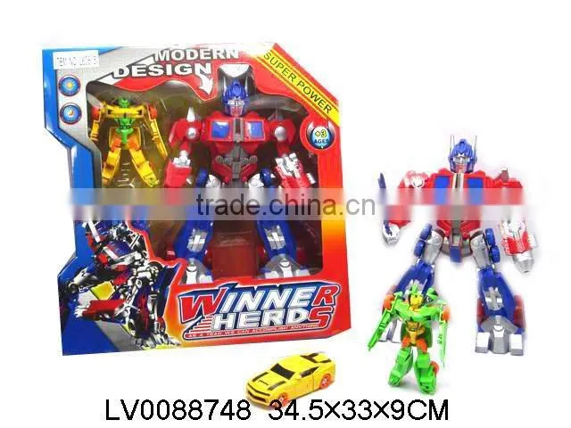 2013 hot selling plastic toy robot with light for kids