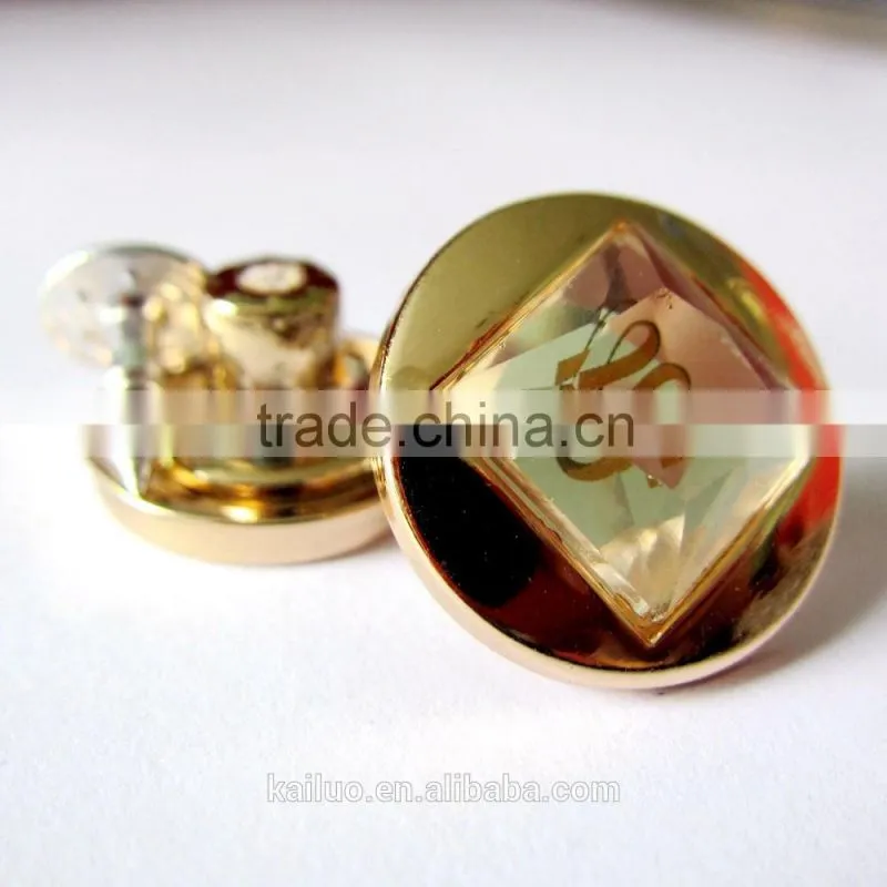 2016 Fashion Button In South America Market