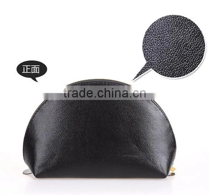 Cosmetic & Makeup Bag for Beauty & Travel Basic - black