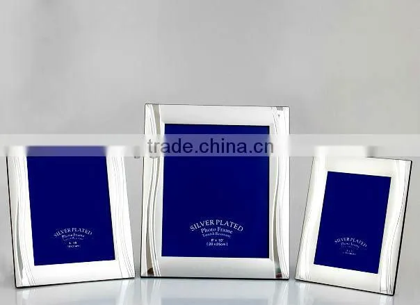 Attractive design MDF and black velvent back and stand aluminum photo frame