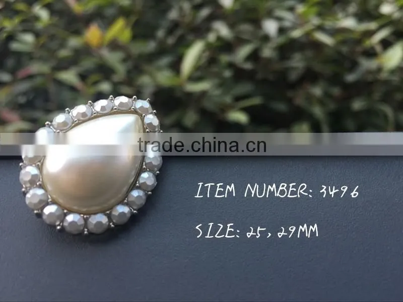 New effect acrylic rhinestone plastic button sewing shank bulk retail many colors button flower center