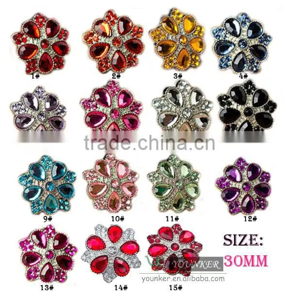 Hot sale wholesale retail sewing button acrylic rhinestone button with shank pearl Christmas button For DIY flower center