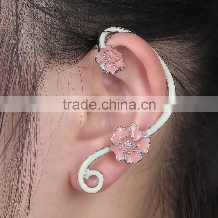 flower shaped glow in the dark stud alloy earring