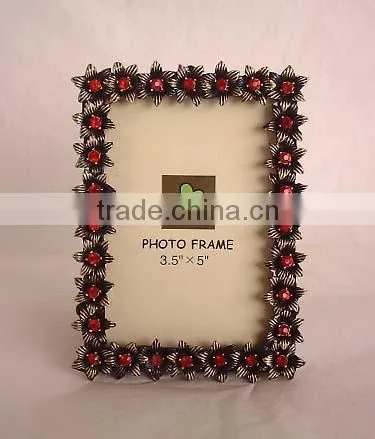 jewel in flower decorated metal zinc alloy photo frame for home decoration