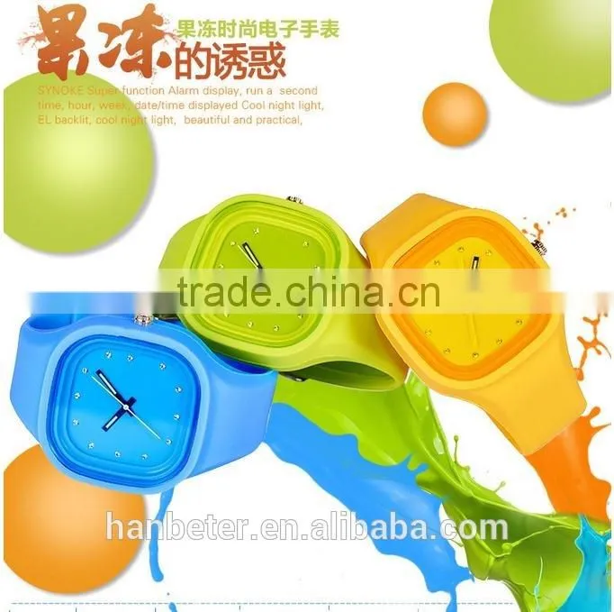 Best christmas gift 3ATM japan movement rubber wrist watch with changeable straps