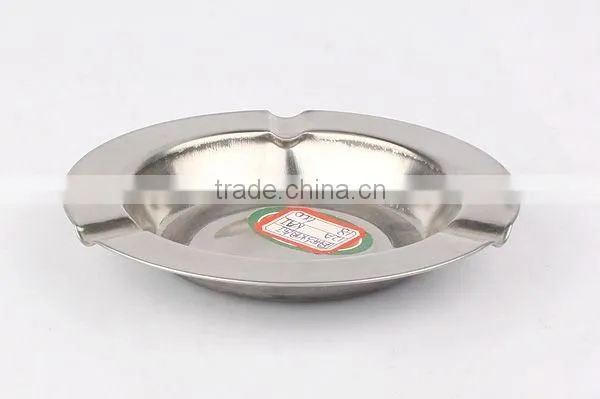 2016 Bulk cheap factory direct sale cheap ashtray