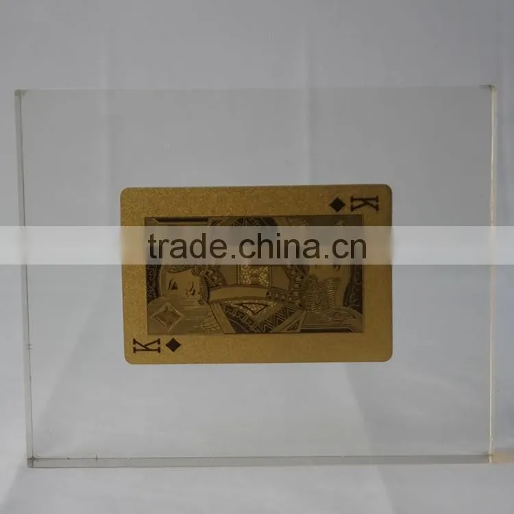 OEM Design Lucite acrylic pyramid display stand