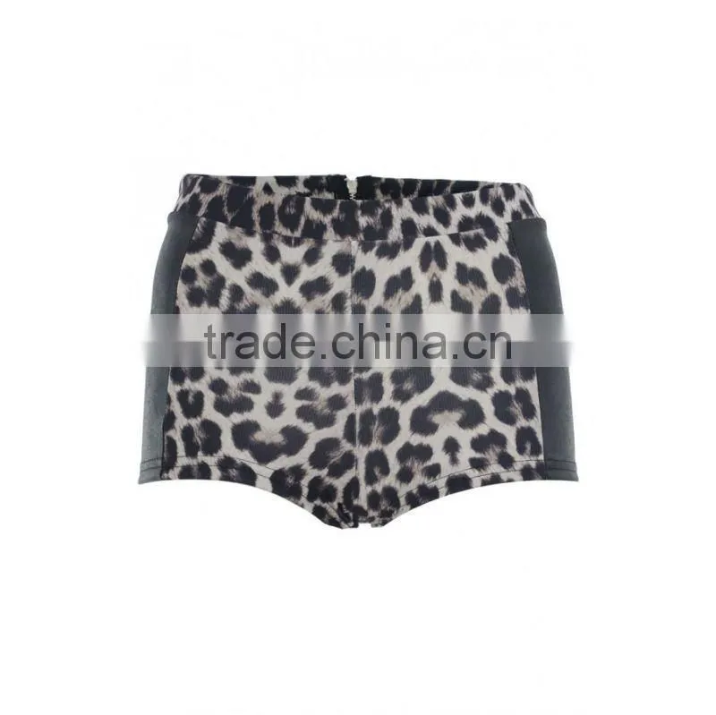 12SH003 Summer Black and Animal Print Ponte Zip Back Hot Pants