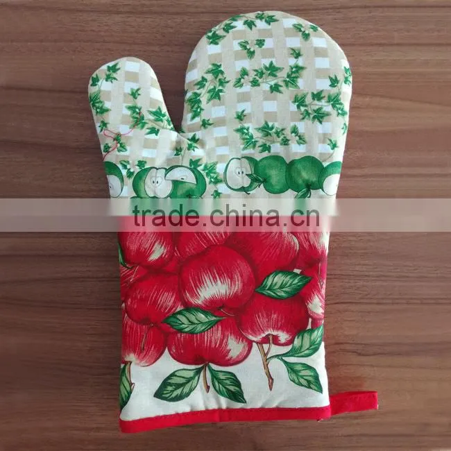 2 pcs kitchen set fruit styles funny pot holder and oven mitts
