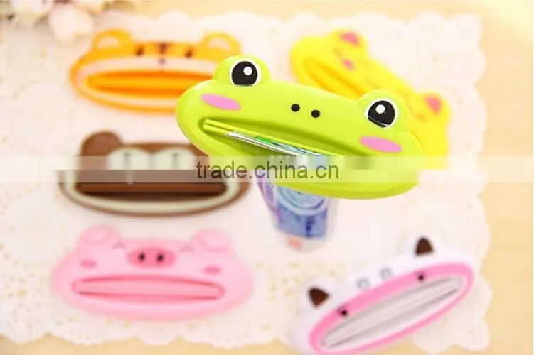 Cartoon toothpaste squeezer Manual Facial cleanser extruder Toothpaste clip