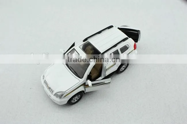 1:32 Die-cast car model toys with openable door and pull back function,pull back die-cast model cars