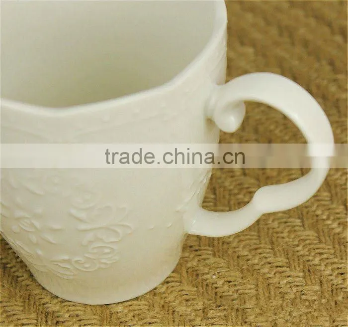bone china big tea cup with good looking design