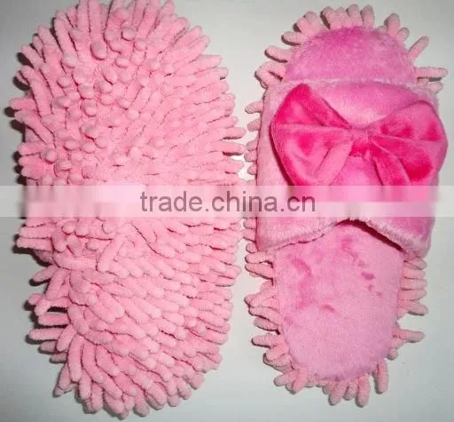 cleaning slipper