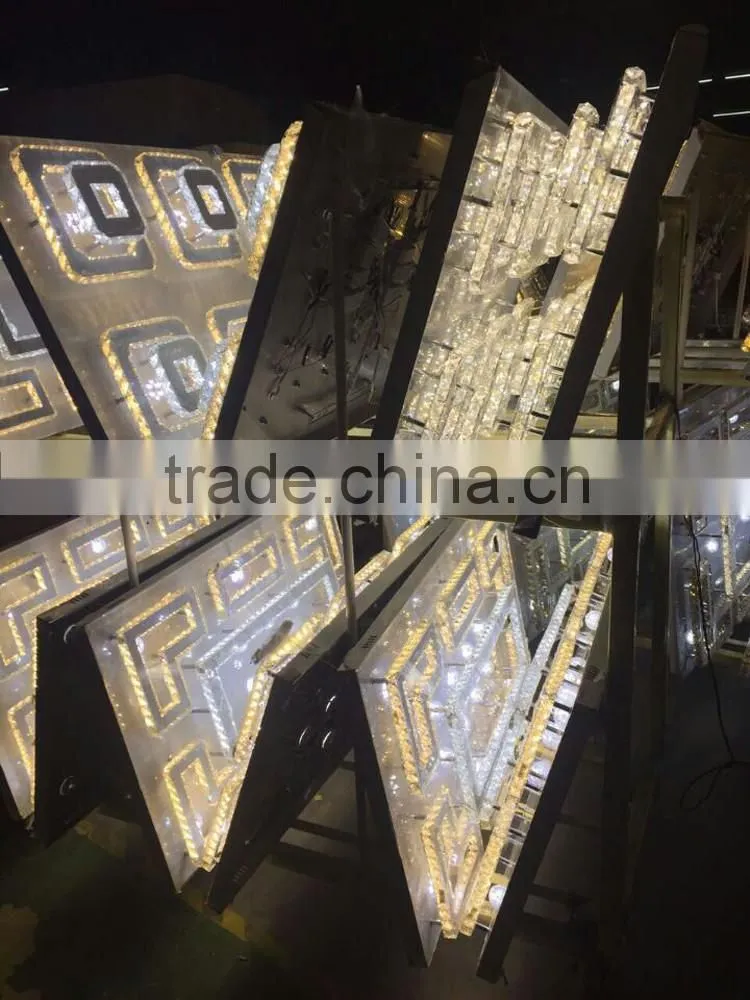 Hot Selling 220V LED Ceiling Light Chandelier & Crystal Pendant Light