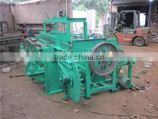 Crimped wire grill mesh machine
