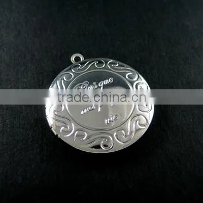 32mm silver plated brass antiqued French plus que ma propre vie round photo locket pendant 1112015