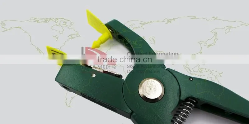 livestock ear tag for sheep /goat / pig in yellow 32*32 mm