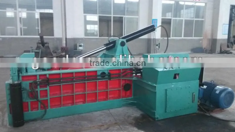 European Stamdard HC81Q Forward Out Hydraulic Manual Valve Scrap Metal Baler Machine