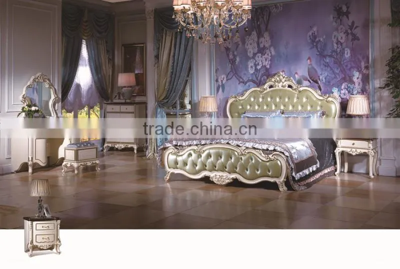 Bisini Luxury Solid Wood Bedroom Furniture, Bedroom Furniture Set
