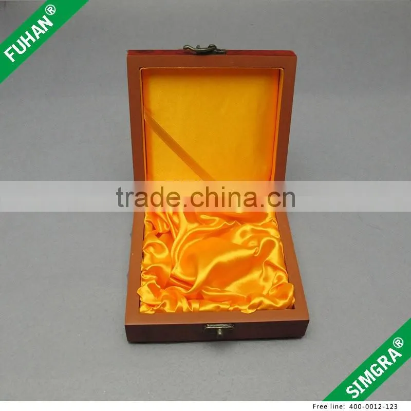 Custom Bracelet Wooden Box